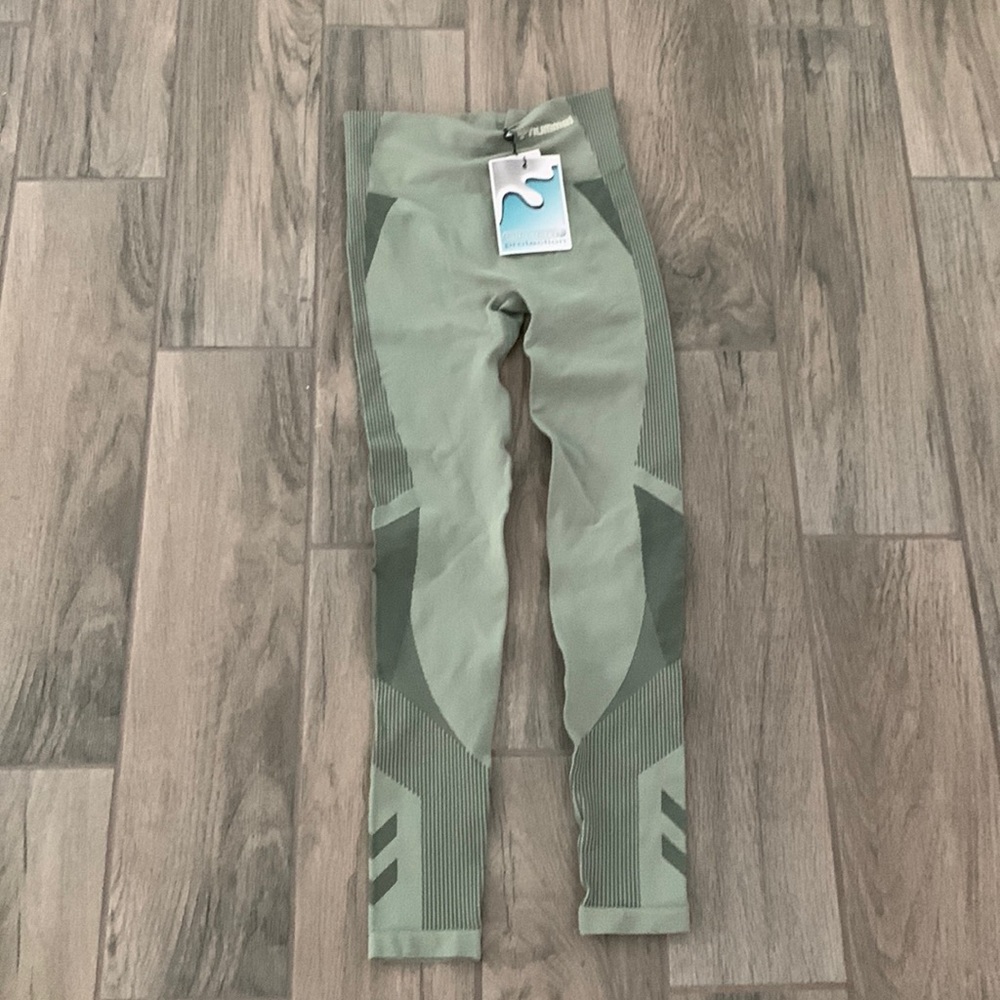 Hummel sport style leggings